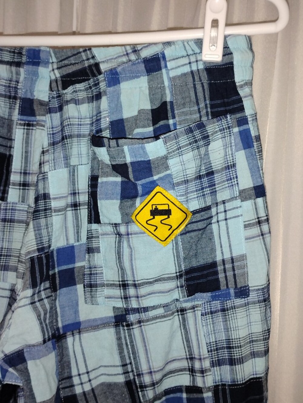 Skidz Blue Sky Patchwork Elastic Waist Toggle Pants Size Small skater streetwear